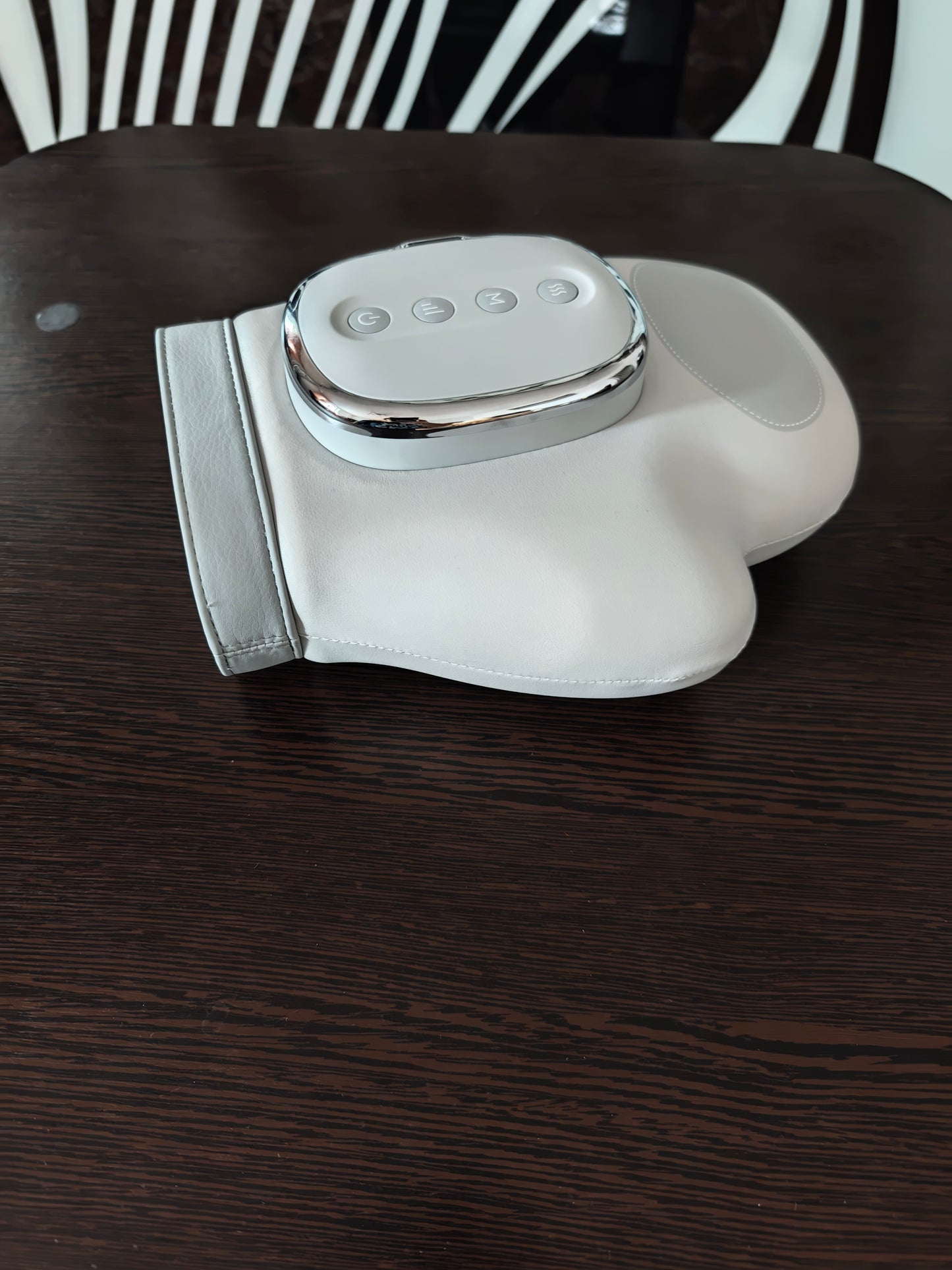 The Ozynak™ Smart Hand Massager (Heat + Compression)